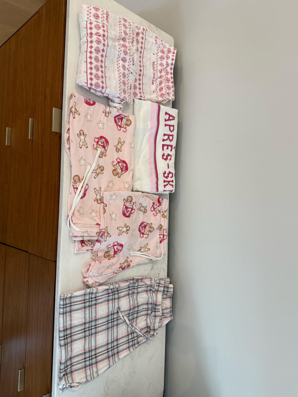 La Vie En Rose Pink Gingerbread Apres-Ski Christmas Pajama Set